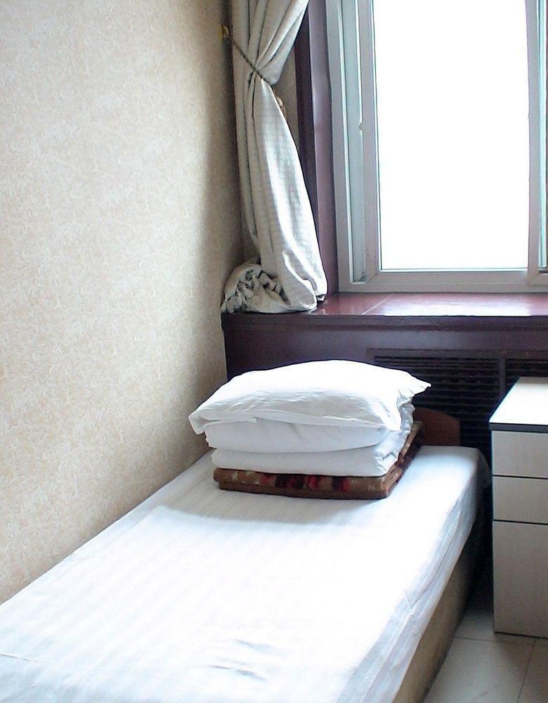 Guangwai Jingbin Hostel West Railway Station Pékin  Extérieur photo