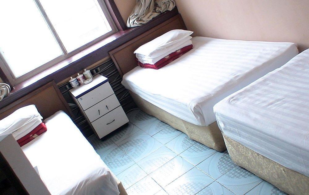 Guangwai Jingbin Hostel West Railway Station Pékin  Extérieur photo